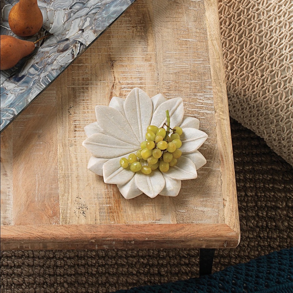 Gorgeous genuine white marble lotus flower plate dish decorative object 11” - Picture 10 of 13